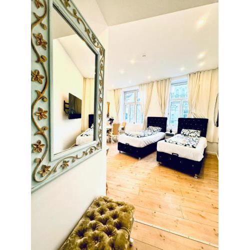 3BR Apartment 10-Min to Kaufpark Alterlaa