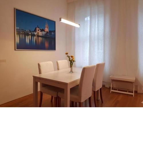 72M2 Optimal F Miete Bis Max, 6 Mon, Direkt Bei U6