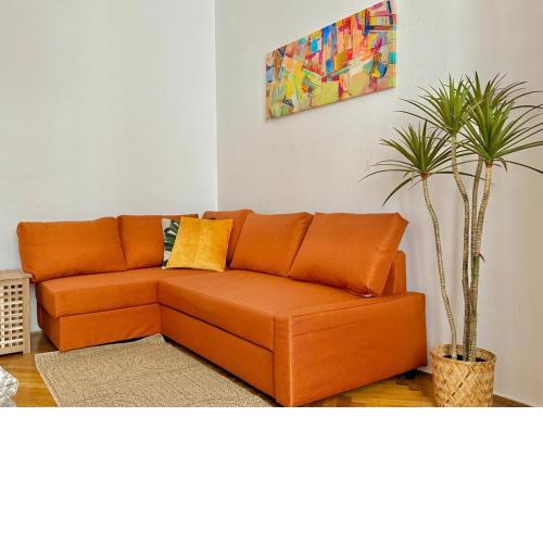 80 m2 Stylish & Calm Apartment with Free Parking