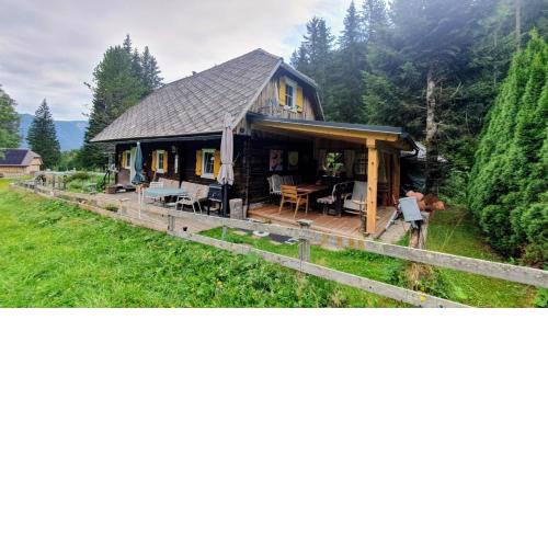 Almhütte
