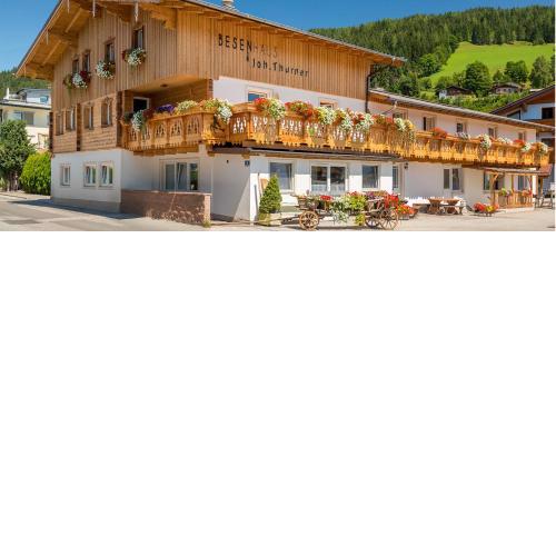 Alpenhostel "Das Besenhaus"
