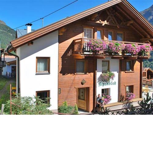 Apartment Alpenblick by Interhome