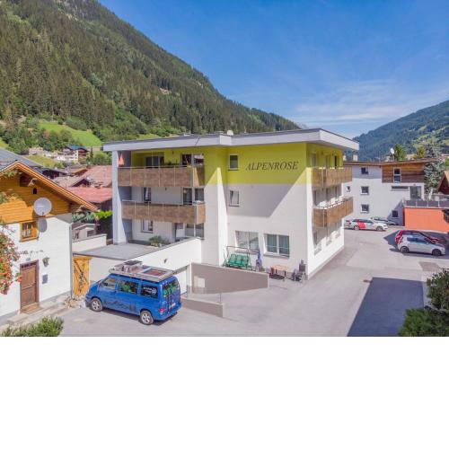Apartment Alpenrose-2 by Interhome