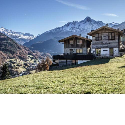 Apartment Appartement Mont Blanc by Interhome