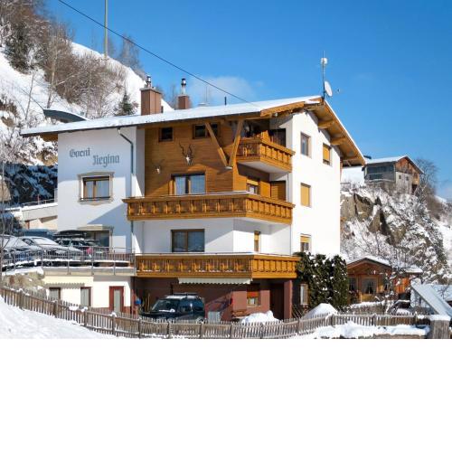 Apartment Garni Regina-1 by Interhome