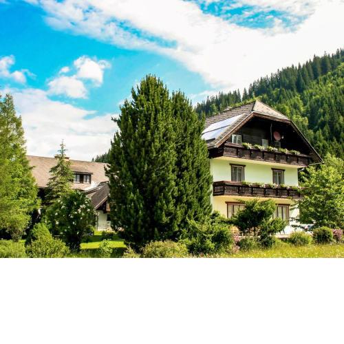Apartment Gipfelkreuz by Interhome