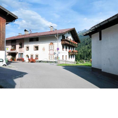Apartment Hof am Schönbach-1 by Interhome