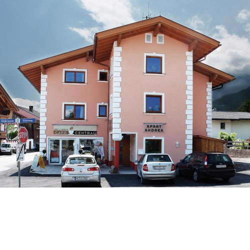 Apartment in Uderns near the ski area
