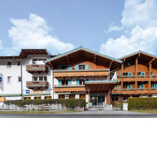 Apartment in Wald im Pinzgau with pool
