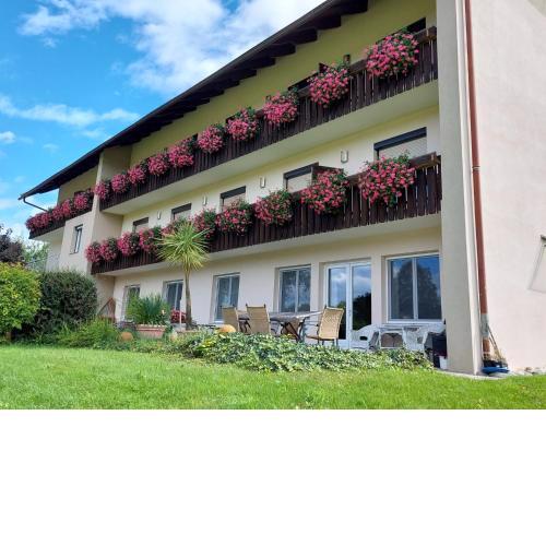 Apartment Löwenzahn by Interhome