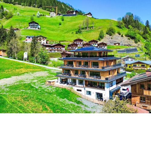 Apartment Mountain Suite Nr 302 by Interhome