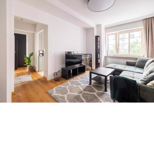 Apartment near Metro 16 & Netflix - Kingsize Bed