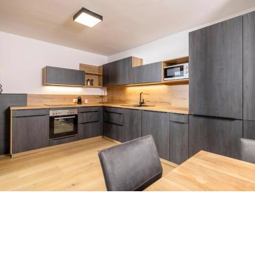 Apartment Superior Bergblick 2 by Interhome