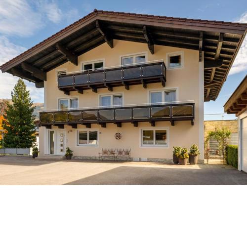 Apartment Weberbauer-2 by Interhome