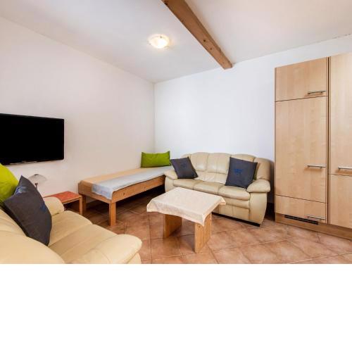 Apartmentl with ski boot heaters