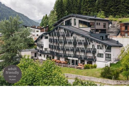 Arpuria l hidden luxury mountain home - ADULTS FRIENDLY