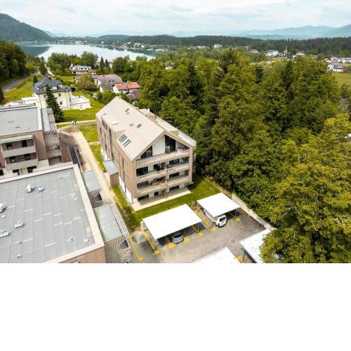BLUE LAKE Apartment No12