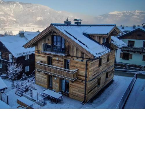 Chalet Alpenglück by Kaprun Rentals