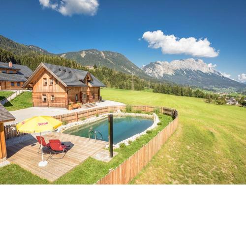Chalet Fredis Hütte by Interhome