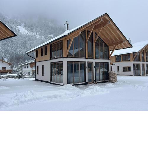 Chalet with private sauna house and garden