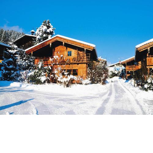 Chalets Almdorf Zillertal, Fügen