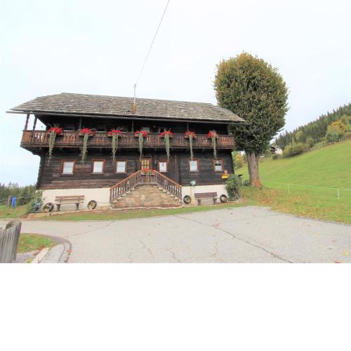 Characterful old farmhouse with 4 apartments in Fresach Carinthia with garden