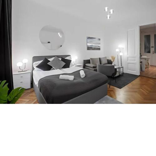 City Apartment, central, 2 min to U1 Keplerplatz, Monthly stays only