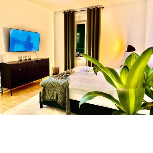Comfy & Warm City Apartment - Self Check-in