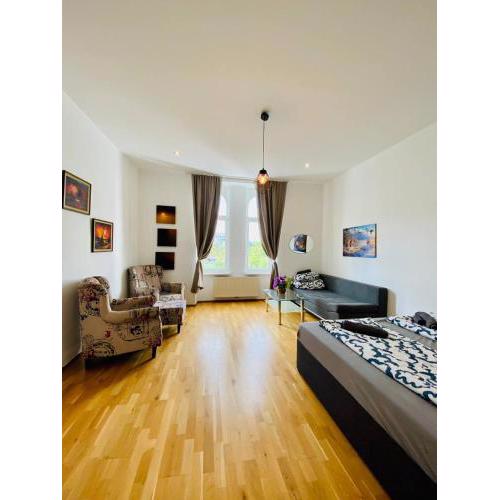 Cozy Rooms in Brigittenau Area MM23