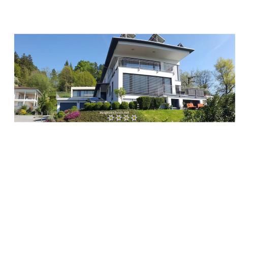 F E R I E N W O H N U N G "Am Halbenstein" mit Garten