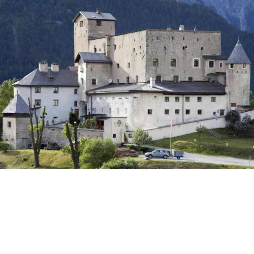 Ferienwohnung Schloss Naudersberg 1 In Nauders