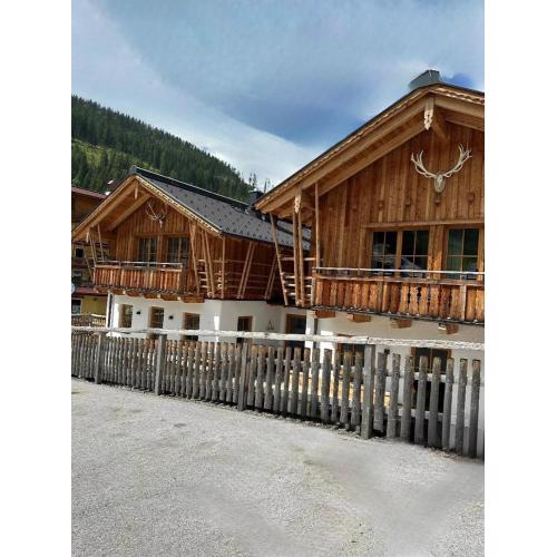 FIRSTpeak Chalets