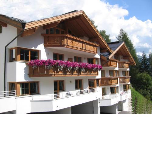 Fliana Arlberg Studios