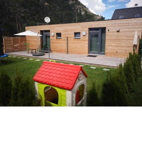 FREE Ride cabins