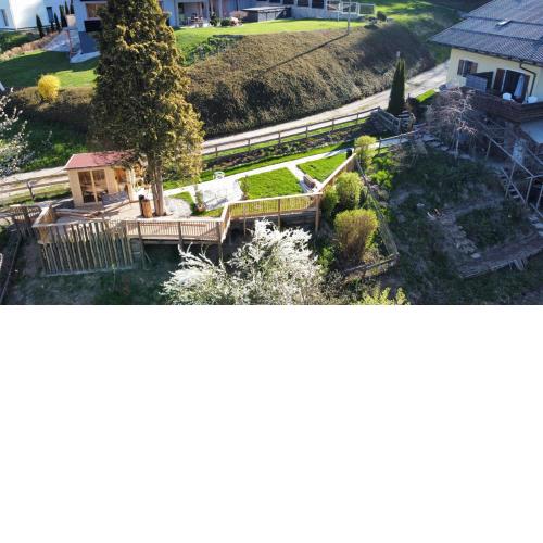 Fridas Place - DER Blick über ganz Villach - 160 m2 Ferienoase - ganzes Haus bis zu 8 Personen