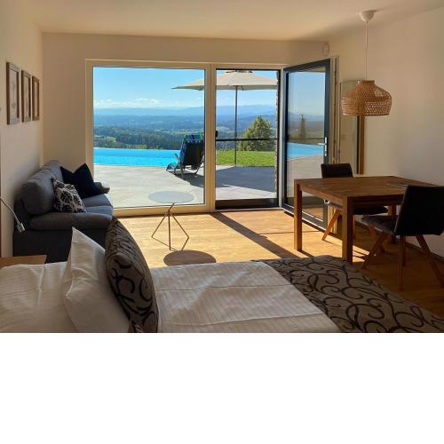 Greim 15 --- Apartment mit Pool und Fernsicht 30m2