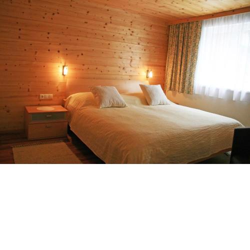 Haus Flua