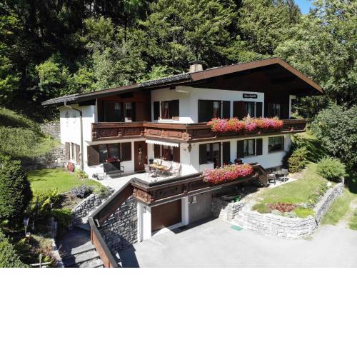 Haus Glasella