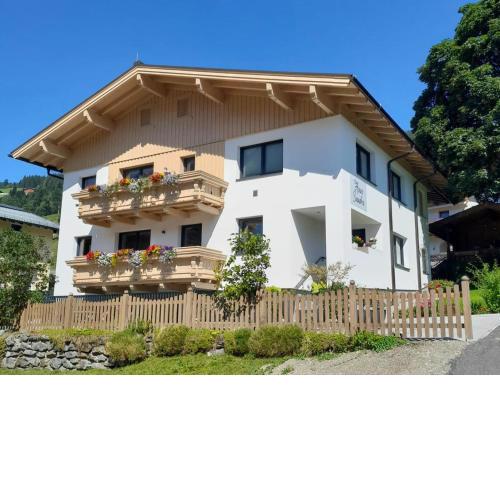 Haus Sandra - Joker Card incl