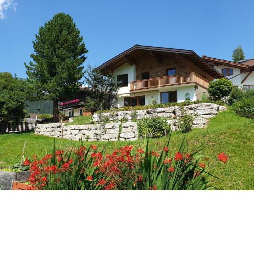 Holiday Home Happy by Interhome