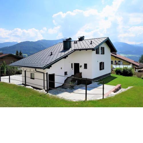 Holiday Home Jung by Interhome