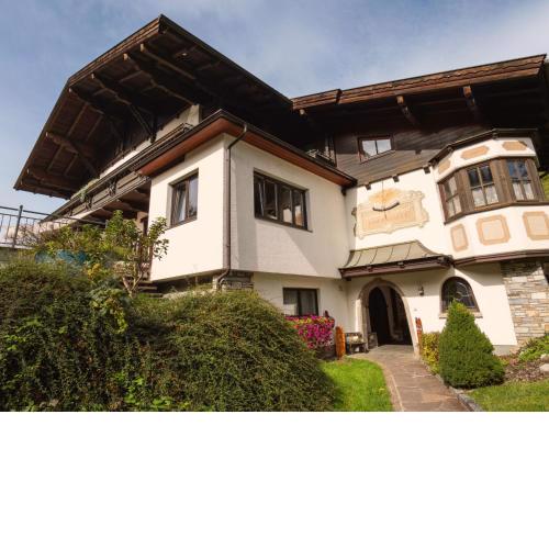 Holiday Home Schwarzenegg by Interhome