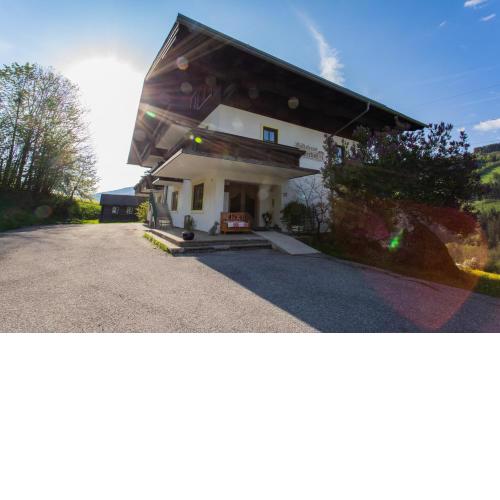 Huberhof 6 by Alpenidyll Apartments