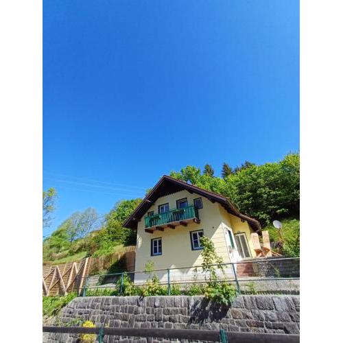 Idyllisches Landhaus
