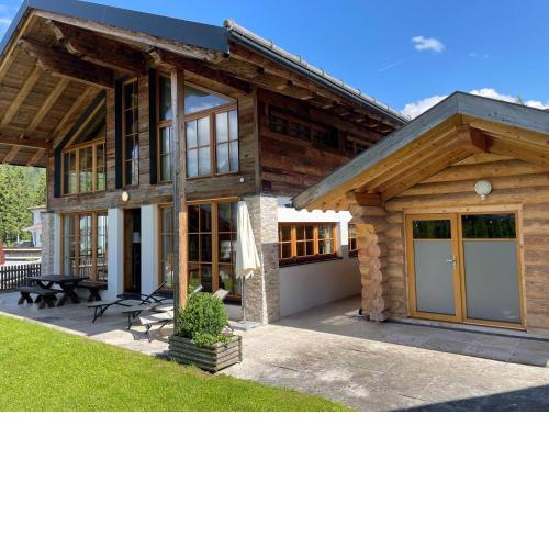 IM WEIDACH Superior Chalets