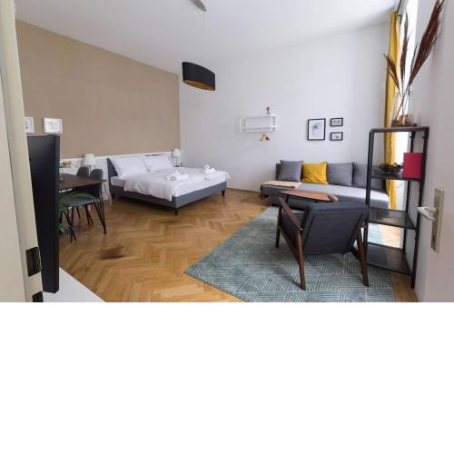 josef's home I Studio near City Center