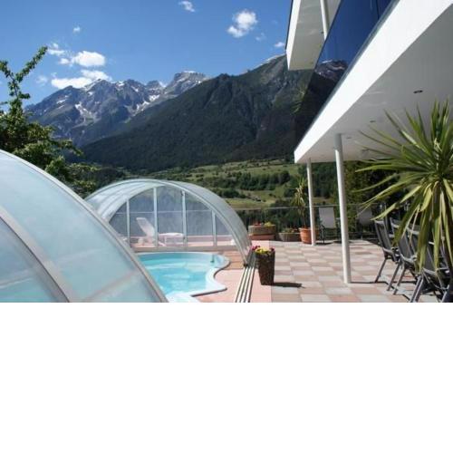 Komfortables Ferienhaus In Landeck Mit Pool