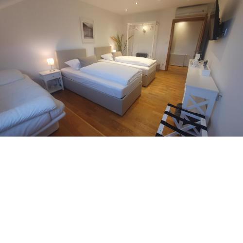 Lakeside Hills Apartment, Appartement
