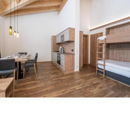 Luxury Chalet in Saalbach-Hinterglemm with Sauna