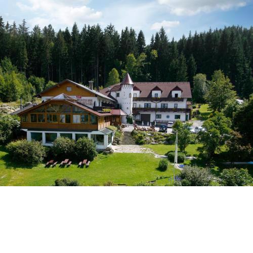 Märchenhotel 3 Sterne Superior Waldpension Nebelstein